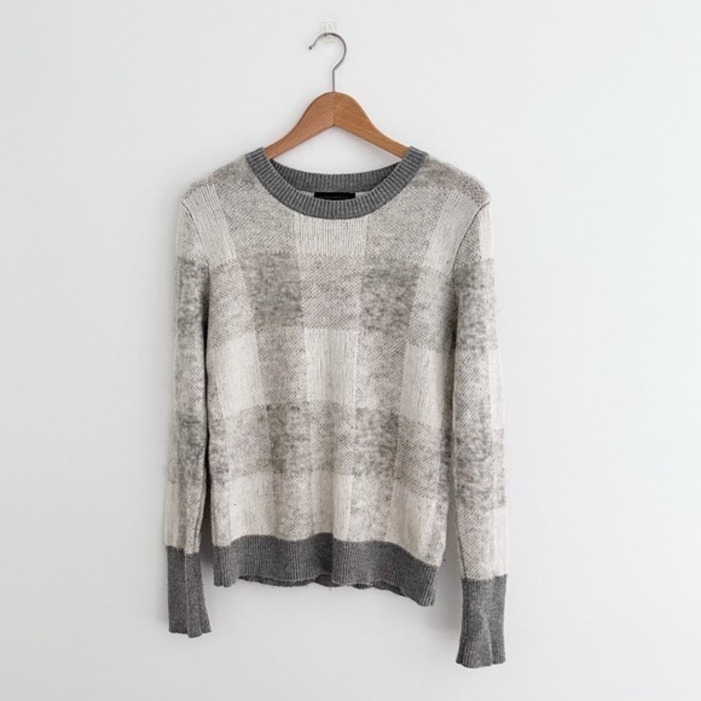 Banana Republic Light Gray Buffalo Check Mohair Blend Pullover Sweater Size S